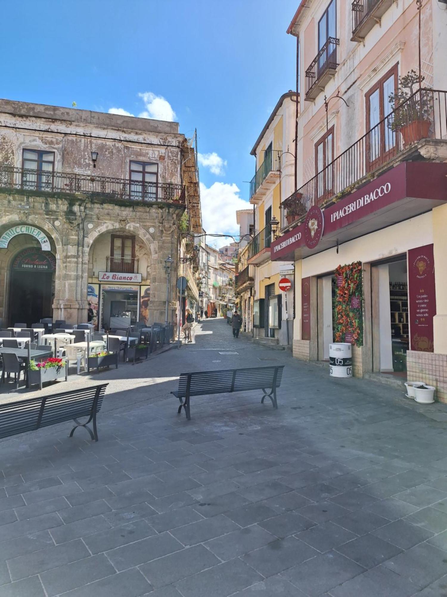 Appartamento Degli Dei بيتسو المظهر الخارجي الصورة
